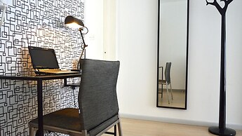 Metro Court Apartments