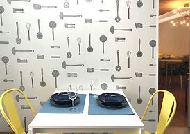 Metro Court Apartments