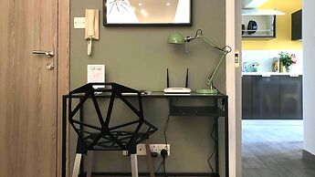 Metro Court Apartments