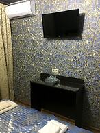 Mini-Hotel Uyut on Marshala Zaharova