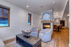 Old Town Masterpiece 6 Bedroom Home by RedAwning