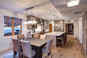 Old Town Masterpiece 6 Bedroom Home by RedAwning