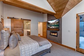 Old Town Masterpiece 6 Bedroom Home by RedAwning