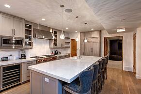 Old Town Masterpiece 6 Bedroom Home by RedAwning