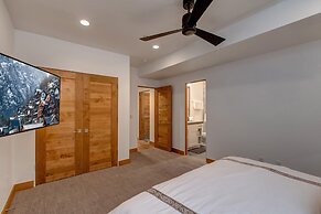 Old Town Masterpiece 6 Bedroom Home by RedAwning