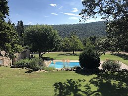 Ferme le Pavillon