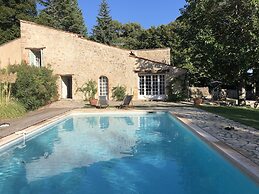 Ferme le Pavillon