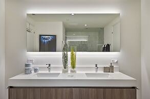 914 Tiffany House 1 Bedroom Condo by RedAwning