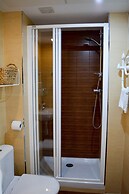 Sitito Cervantes Atico