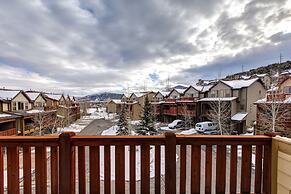 Luge Lane 5 Bedroom Townhouse by RedAwning