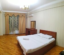 Bakuvi Tourist Apartment B015