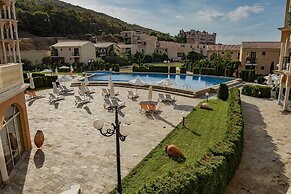 Menada Negresco Apartments