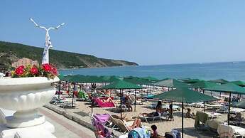 Menada Negresco Apartments