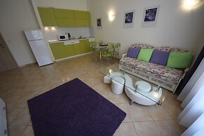 Menada Negresco Apartments