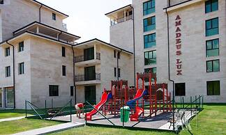 Amadeus Lux - Menada Apartments