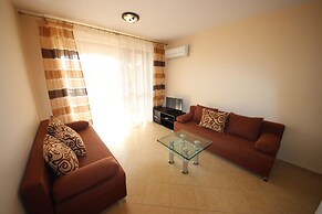 Menada Apartments in Cascadas