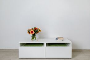 A World Aparts - 61 Margutta