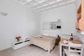 A World Aparts - 61 Margutta