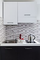 A World Aparts - 61 Margutta