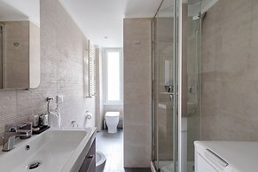 A World Aparts - 61 Margutta