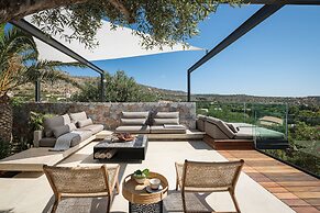 OPENNESS. House by the sea.