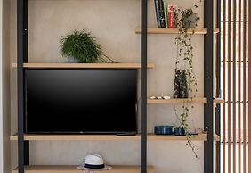 OPENNESS. House by the sea.