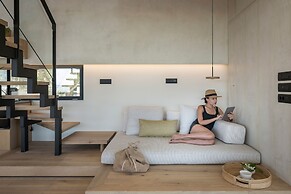 OPENNESS. House by the sea.