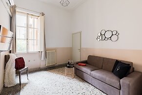 A World Aparts - 55 Palermo