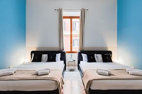 A World Aparts - 55 Palermo