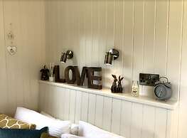 Beds of Silk Luxury Glamping