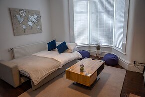 Sapphire Suite Sasco Apartments