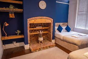 Sapphire Suite Sasco Apartments