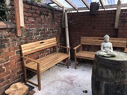 Sapphire Suite Sasco Apartments