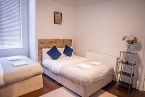 Sapphire Suite Sasco Apartments