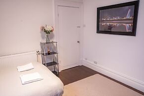 Sapphire Suite Sasco Apartments