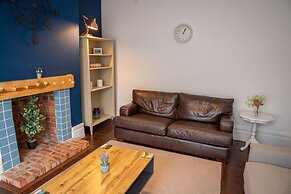 Sapphire Suite Sasco Apartments