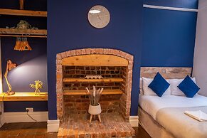 Sapphire Suite Sasco Apartments