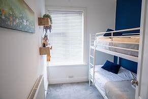 Sapphire Suite Sasco Apartments