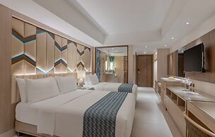 Henann Tawala Resort