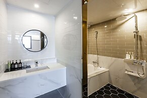 Brown Dot Hotel Sasang Renecite