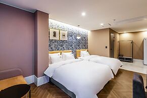 Brown Dot Hotel Sasang Renecite