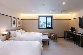 Brown Dot Hotel Sasang Renecite