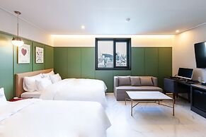 Brown Dot Hotel Sasang Renecite