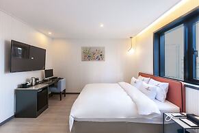 Brown Dot Hotel Sasang Renecite