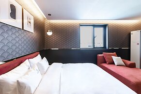 Brown Dot Hotel Sasang Renecite