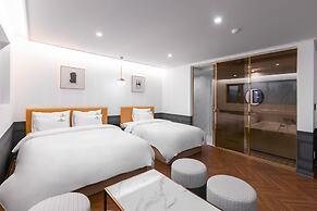 Brown Dot Hotel Sasang Renecite