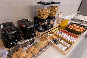 Brown Dot Hotel Sasang Renecite