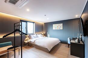 Brown Dot Hotel Sasang Renecite