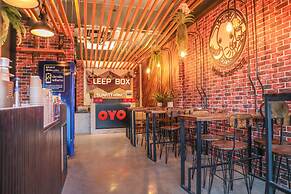 Sleep Box Hostel Suratthani