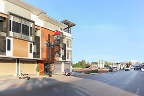 Sleep Box Hostel Suratthani